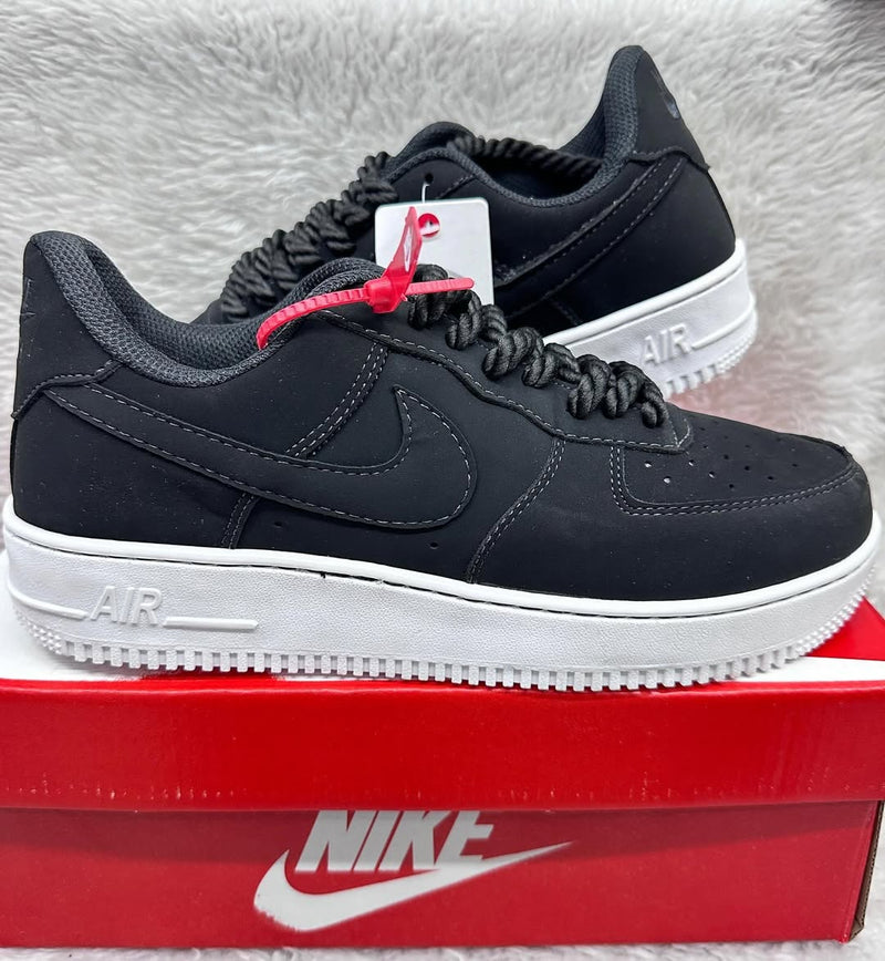 Nike Air Force